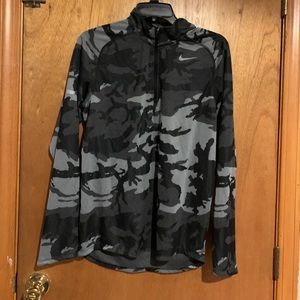 Dri fit Nike half zip camo